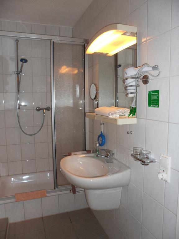 Waldpension Білефельд Номер фото